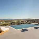 Villa Sunrise Poem Estate - 16 People Capacity Dhragoulas