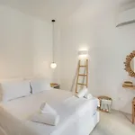 Villa Sunrise Poem Estate - 16 People Capacity *