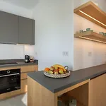 Sunrise Poem Estate - 16 People Capacity Villa *