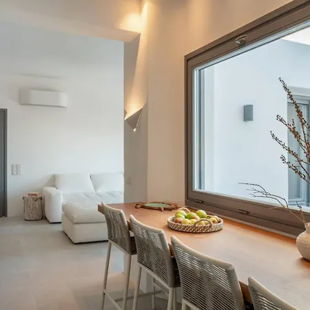 Sunrise Poem Estate - 16 People Capacity Villa *