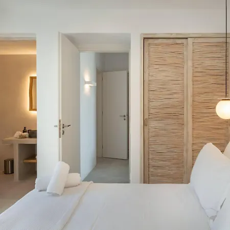 Sunrise Poem Estate - 16 People Capacity Villa