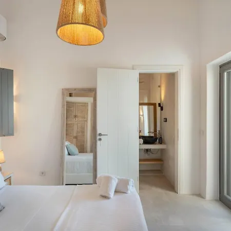 Sunrise Poem Estate - 16 People Capacity