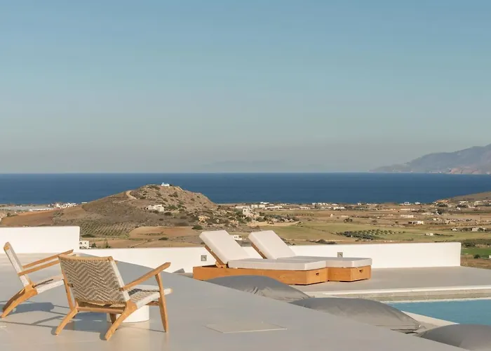 Villa Sunrise Poem Estate - 16 People Capacity