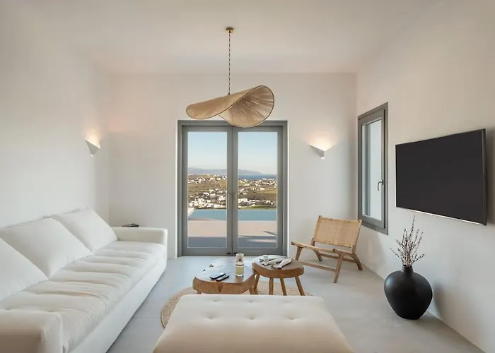 Sunrise Poem Estate - 16 People Capacity *