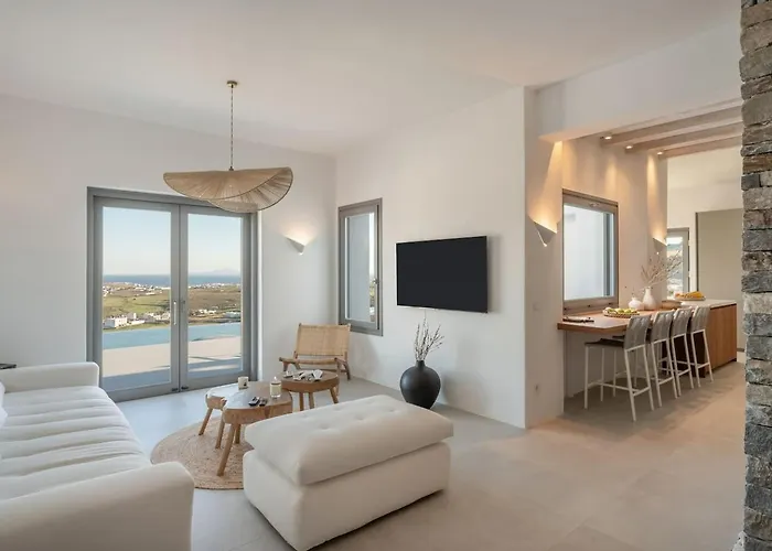 Sunrise Poem Estate - 16 People Capacity *