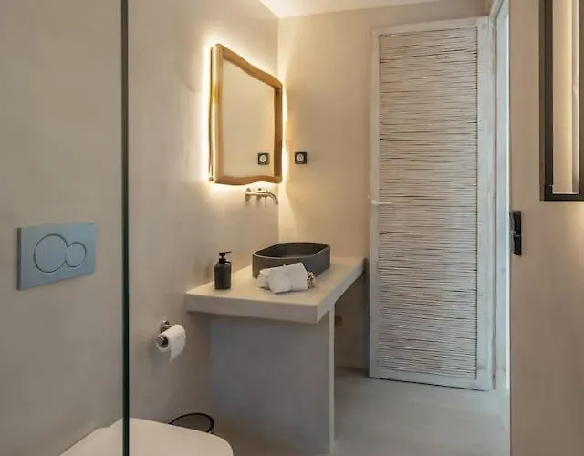 Villa Sunrise Poem Estate - 16 People Capacity Dhragoulas