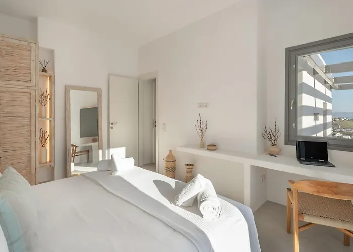 Villa Sunrise Poem Estate - 16 People Capacity *