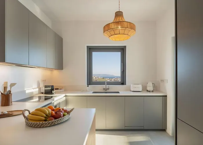 Sunrise Poem Estate - 16 People Capacity Villa Dhragoulas