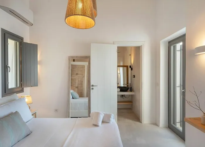 Sunrise Poem Estate - 16 People Capacity