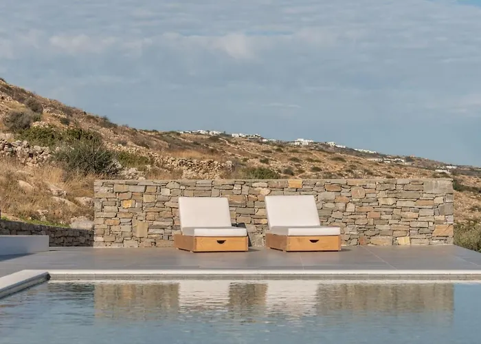 Villa Sunrise Poem Estate - 16 People Capacity Dhragoulas