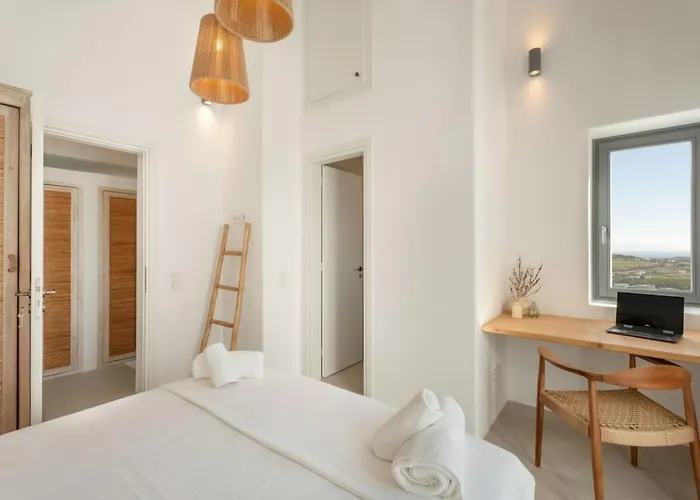 Villa Sunrise Poem Estate - 16 People Capacity *