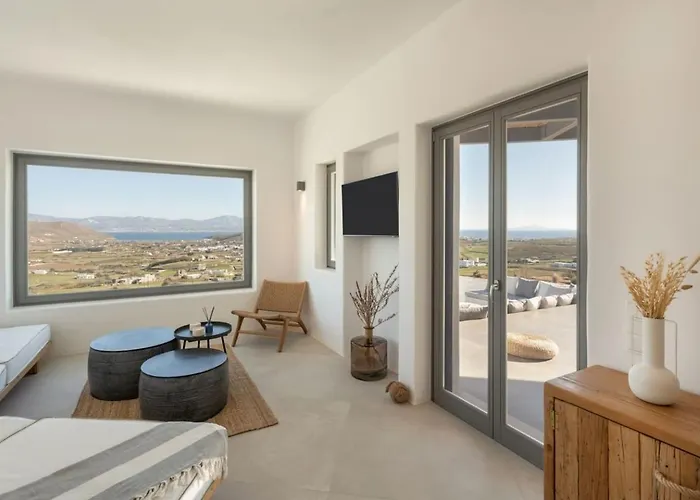 Villa Sunrise Poem Estate - 16 People Capacity