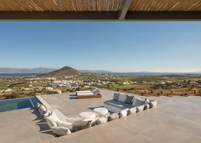 Sunrise Poem Estate - 16 People Capacity *